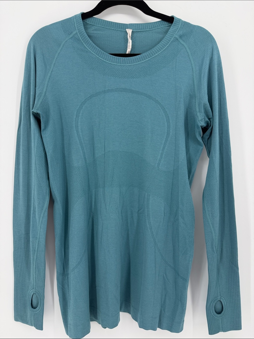Lululemon Swiftly Tech Long Sleeve Shirt Size 10 Blue Teal Thumbholes